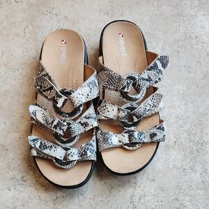 Revere Women's Moscow Natural Snakeskin Slide Sandals Sz 41